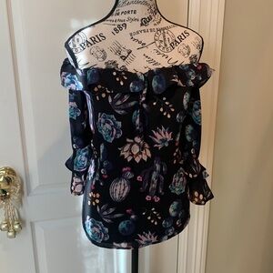 Lily White Floral Off the Shoulder Top With Ruffled Sleeves. Size Large.